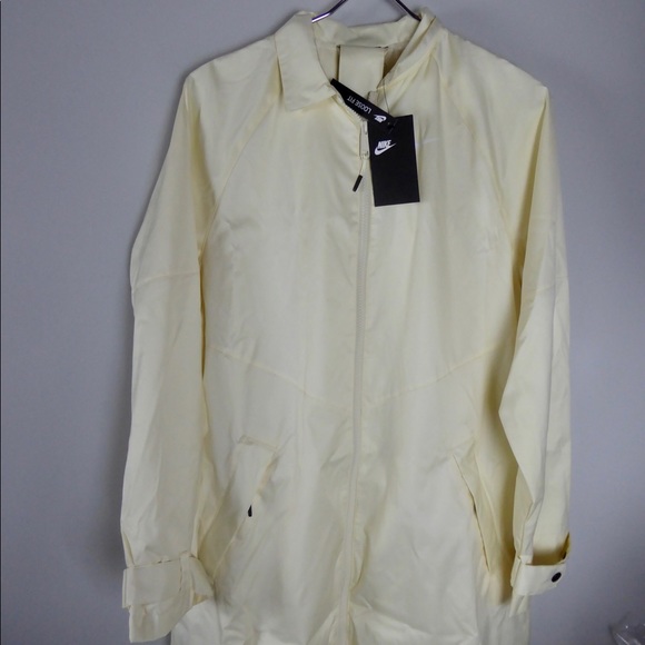 Nike Women’s Windrunner Sportswear Woven Trench Coat Jacket Loose Fit NWT - Picture 11 of 12